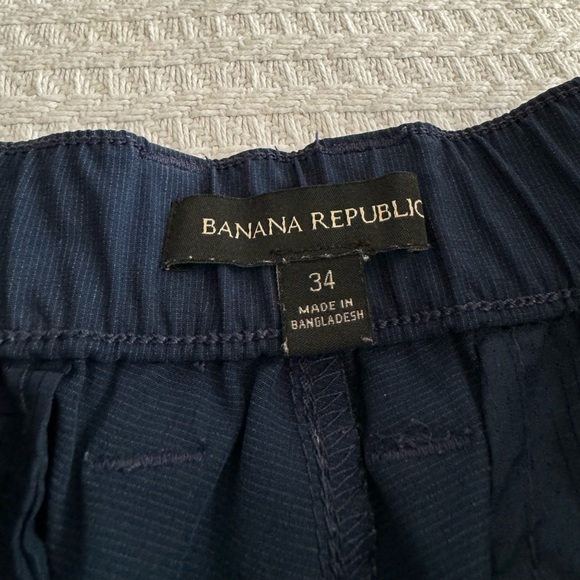 Navy Blue Banana Republic Shorts - Picture 4 of 4